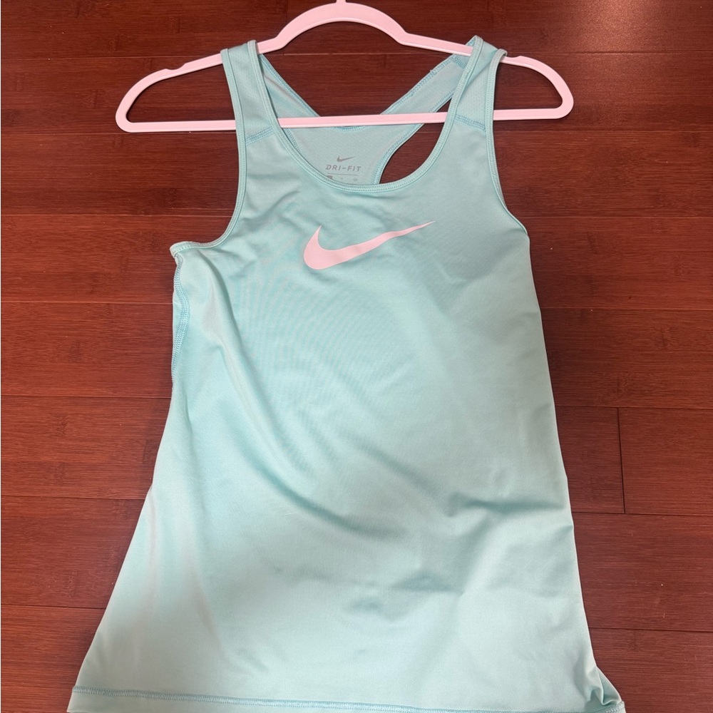 Nike dri fit tank